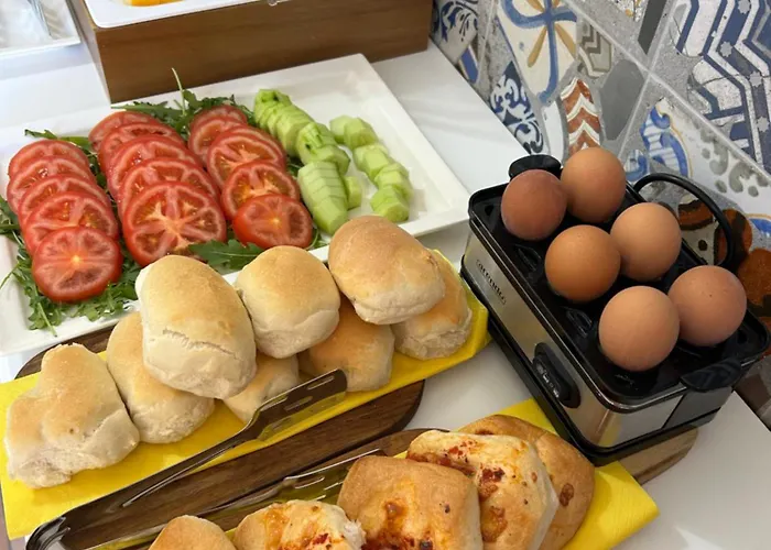 La Maison Derriere Nocleg ze śniadaniem 4*