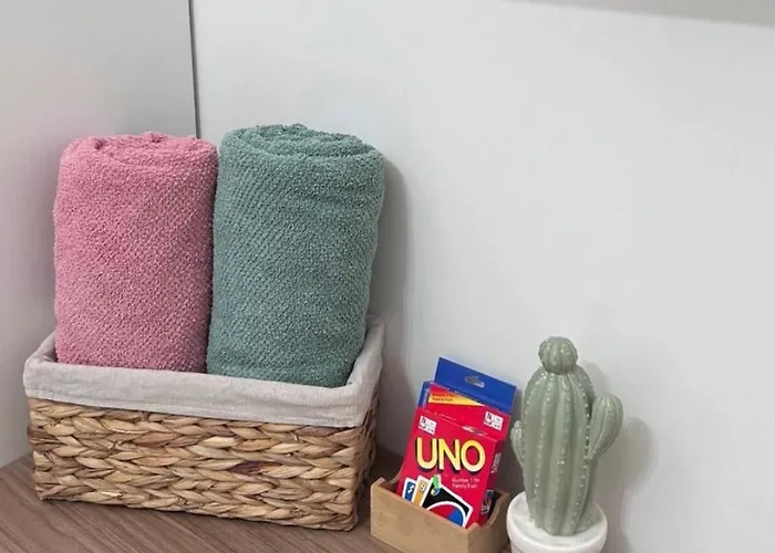 Nocleg ze śniadaniem La Maison Derriere 4*